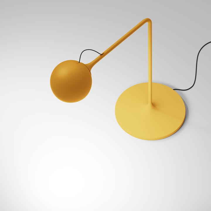 Ixa bordlampe, Yellow Artemide