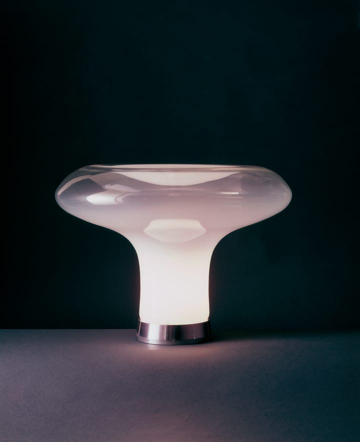 Lesbo bordlampe Ø52 cm, Opal hvit Artemide