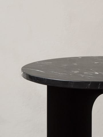 Androgyne bordsskive til sidebord Ø65 cm - Nero Marquina - Audo Copenhagen