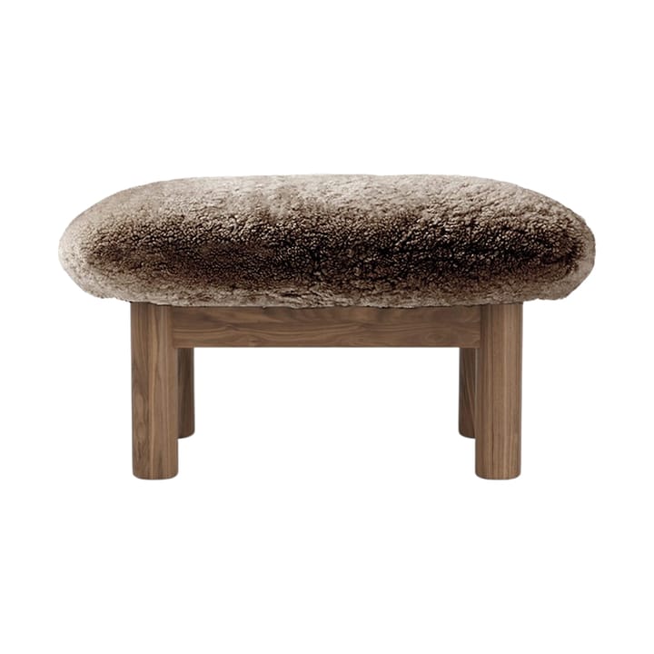 Brasilia fotskammel, Walnut-Sahara sheepskin curly Audo Copenhagen