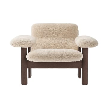 Brasilia lenestol low back - Dark oak-Nature sheepskin curly - Audo Copenhagen