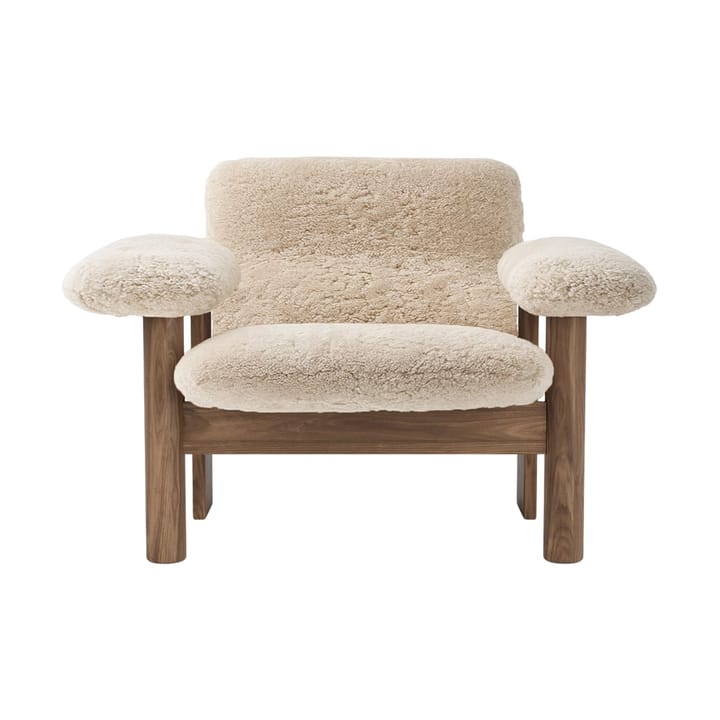 Brasilia lenestol low back, Walnut-Nature sheepskin curly Audo Copenhagen