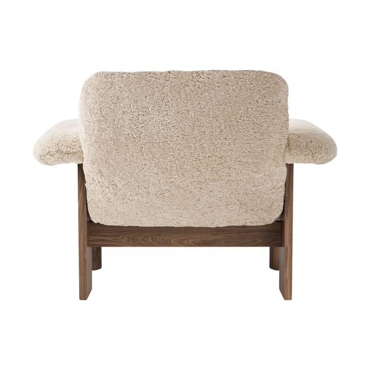 Brasilia lenestol low back, Walnut-Nature sheepskin curly Audo Copenhagen