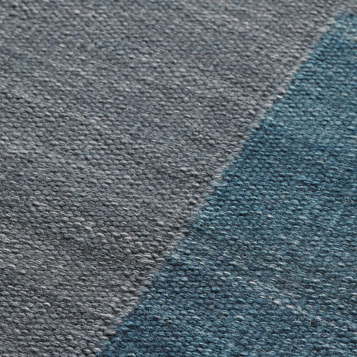 Ganga ullteppe 170x240 cm, Greyish blue-dark blue Chhatwal & Jonsson