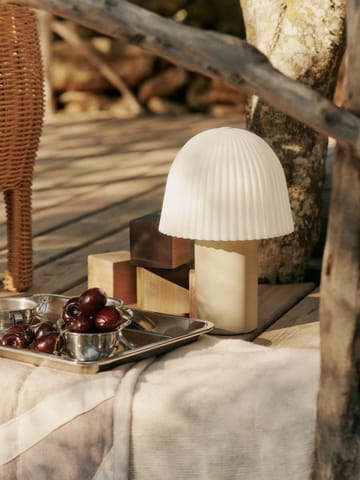 Frill bærbar lampe - Cashmere-white - Ferm Living