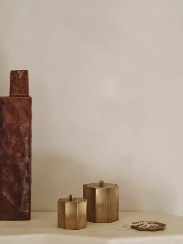 Otte dekorasjonsbrett 9,5x9,5 cm - Brass finish - ferm LIVING