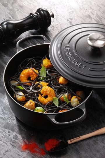 Le Creusett Signature rund gryte 6,7 l - Teppe black - Le Creuset