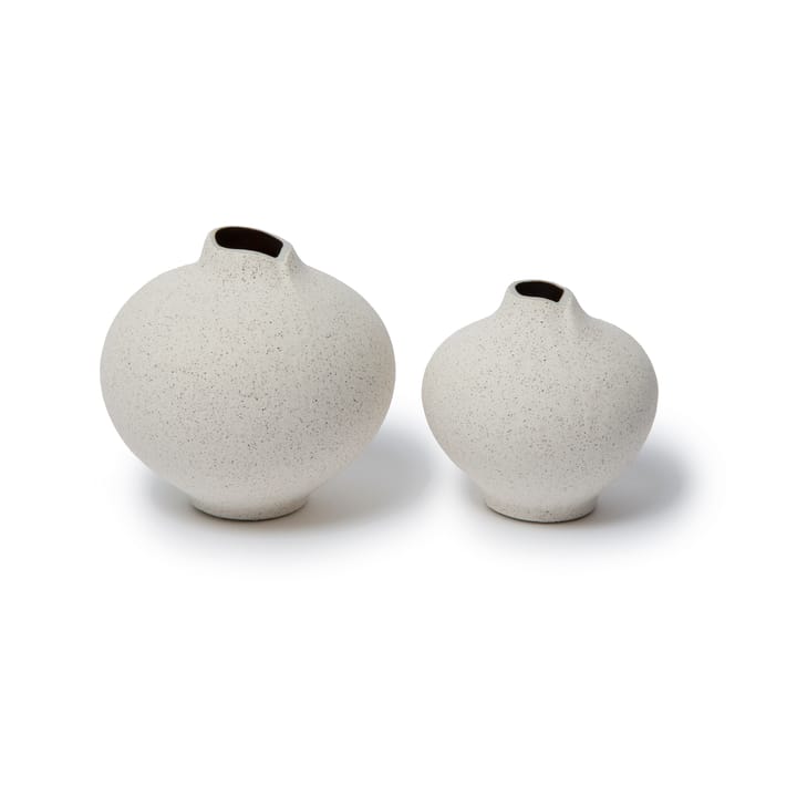 Line vase, Sand white, medium Lindform