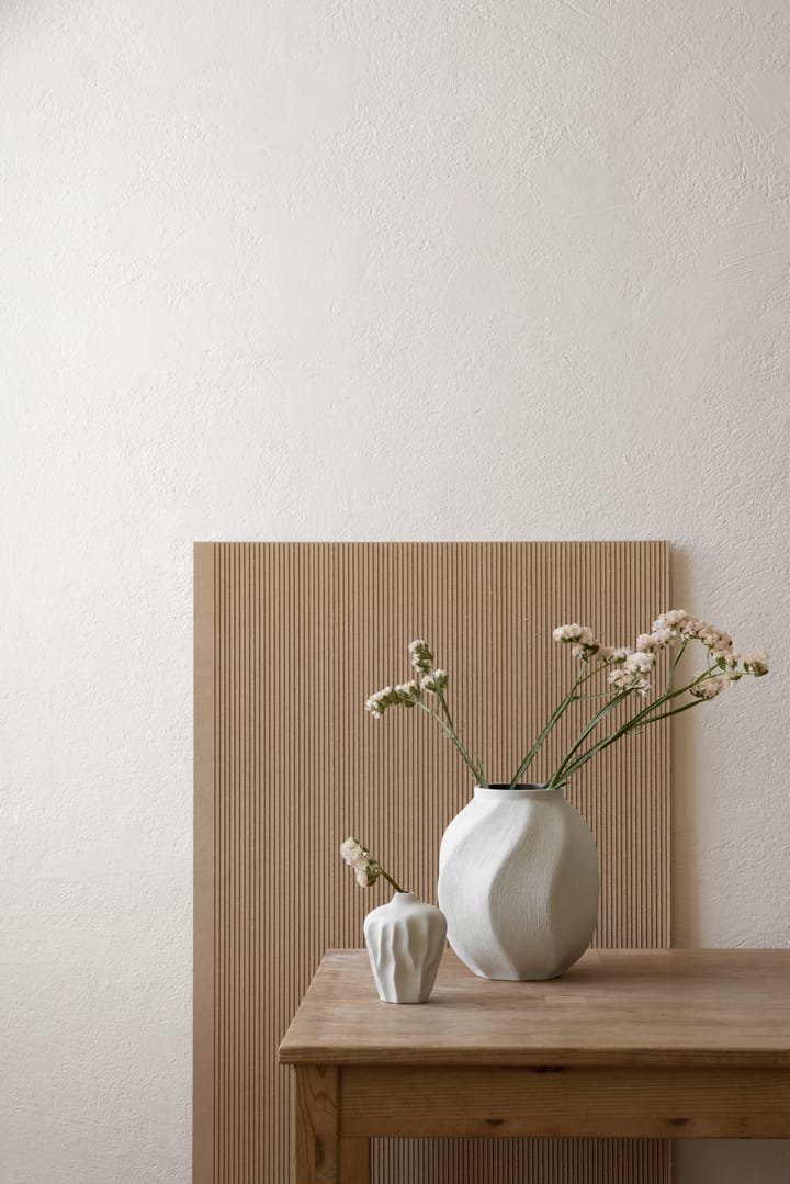 Soft wave vase, Sand white light Lindform