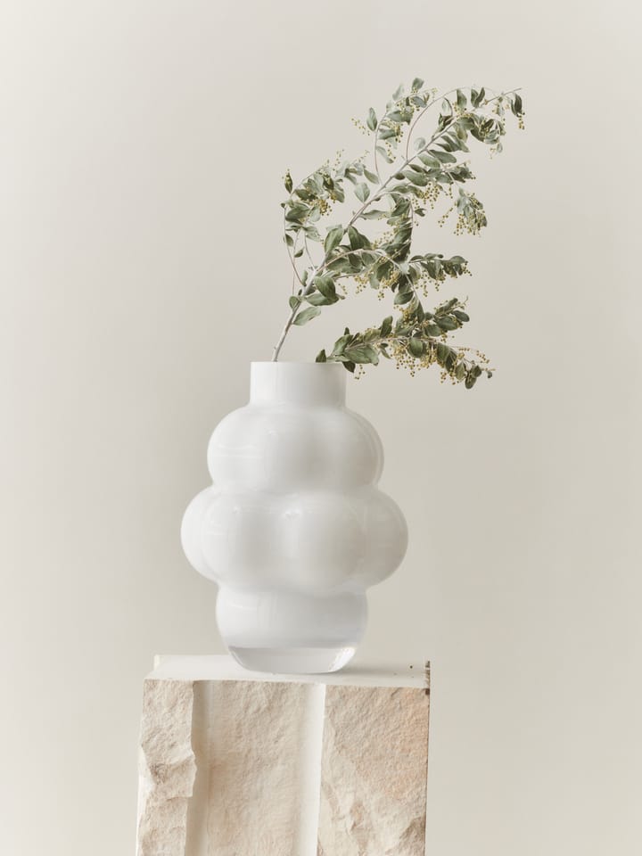 Balloon vase 04 32 cm, Opal White Louise Roe