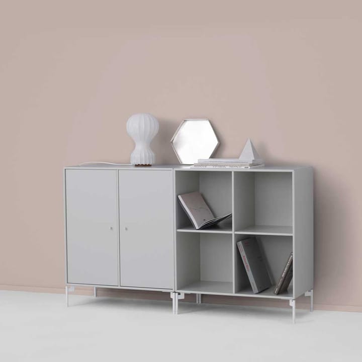 Pair sideboard, Coffee 35, hvitlakkerte ben Montana