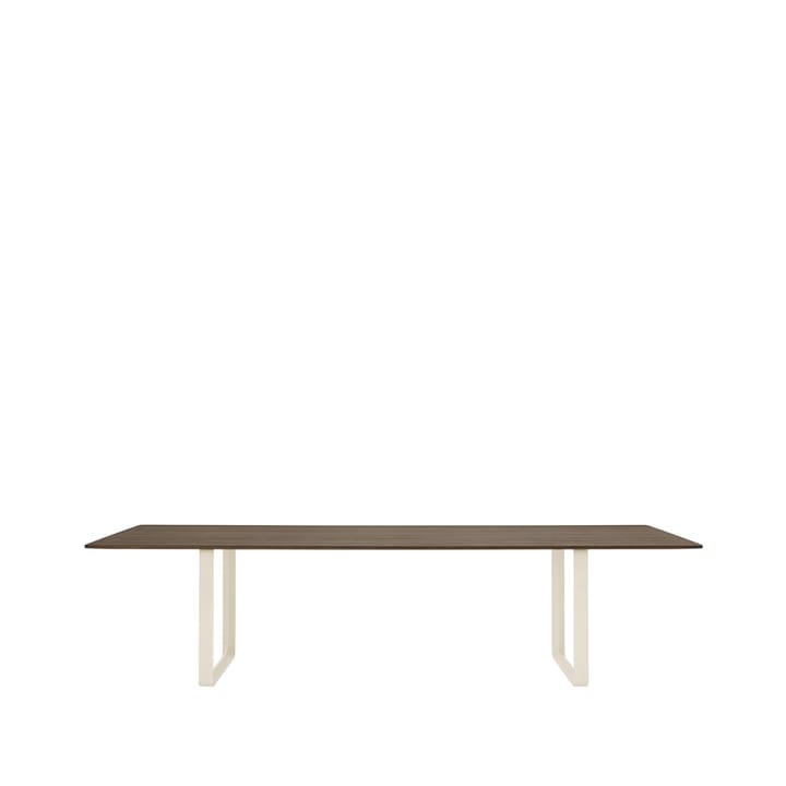 70/70 spisebord 295 x 108 cm - Solid smked oak-Sand - Muuto