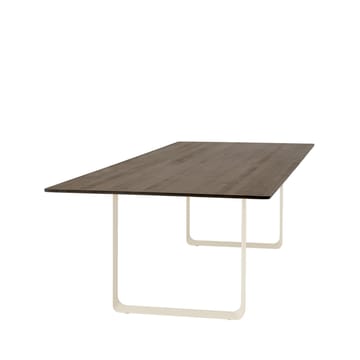 70/70 spisebord 295 x 108 cm - Solid smked oak-Sand - Muuto