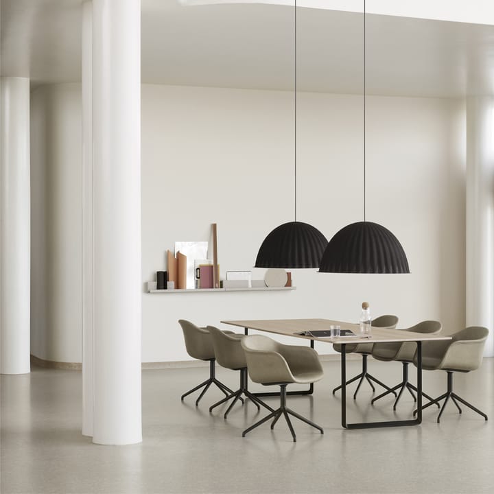 70/70 spisebord 295 x 108 cm - Solid smoked oak-White - Muuto