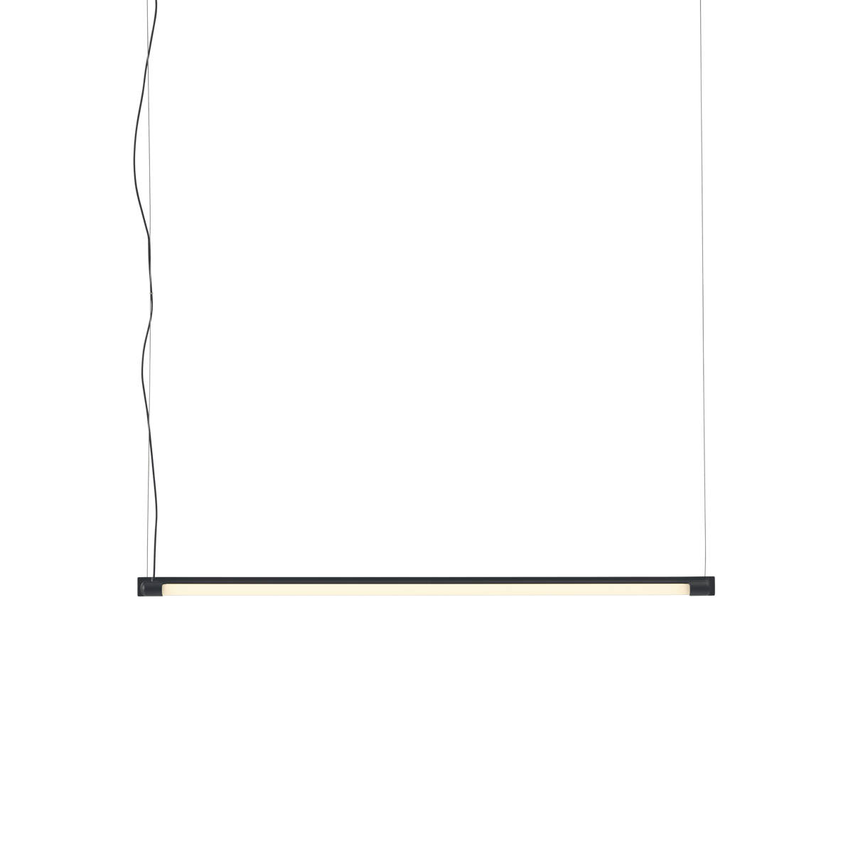 Bilde av Muuto Fine Suspension Lamp 90 cm Black