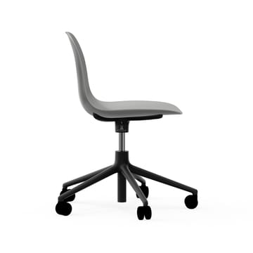 Form chair, dreibar stol, 5W kontorstol - grå, sort aluminium, hjul - Normann Copenhagen