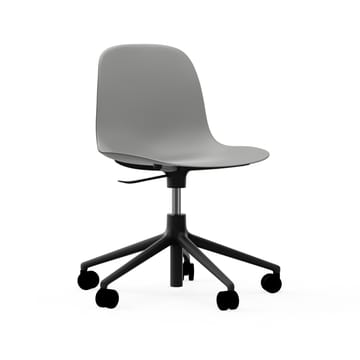 Form chair, dreibar stol, 5W kontorstol - grå, sort aluminium, hjul - Normann Copenhagen