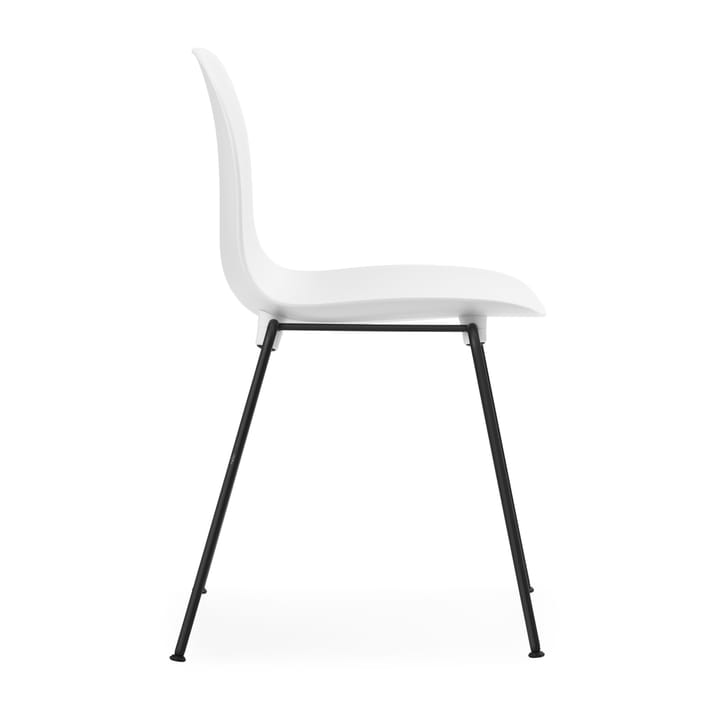 Form Chair stablebar stol svarte ben 2-pakning, Hvit - undefined - Normann Copenhagen