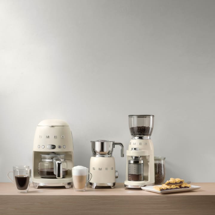 Smeg 50's Style kaffetrakter , Créme hvit Smeg