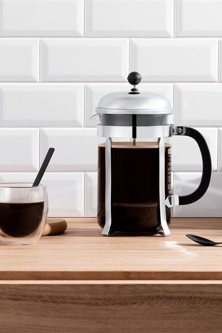 Farsdagsgave tips - Bodum Chambord French Press er den perfekte farsdagsgaven for kaffeelskere. Den er enkel og praktisk og lager smakfull kaffe på nulltid.